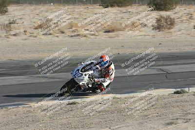 media/Nov-02-2025-CVMA (Sun) [[337aff29ab]]/Race 16-Formula Twins-Formula 40 UL(Holeshot)/